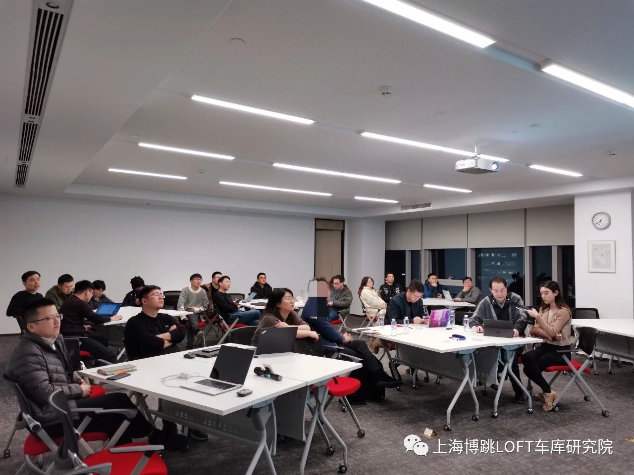 辽宁杭州LOFT车库专题会